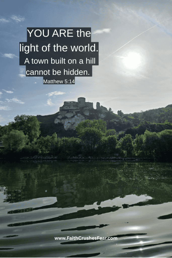 Bible verses about being a light 
